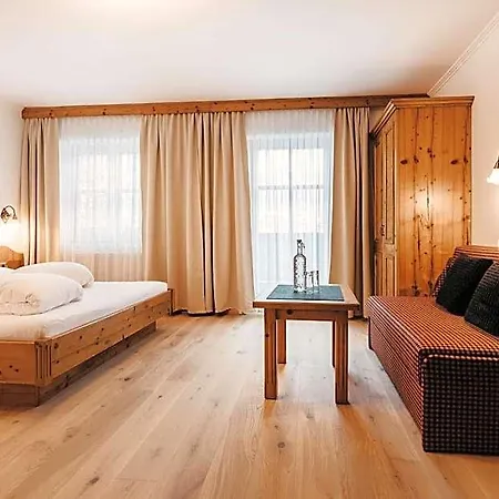 Naturhotel Schuetterbad Casa vacanze 4*
