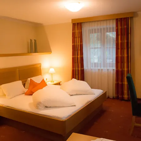 Holiday home Naturhotel Schuetterbad