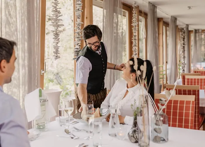 Naturhotel Schuetterbad 4*