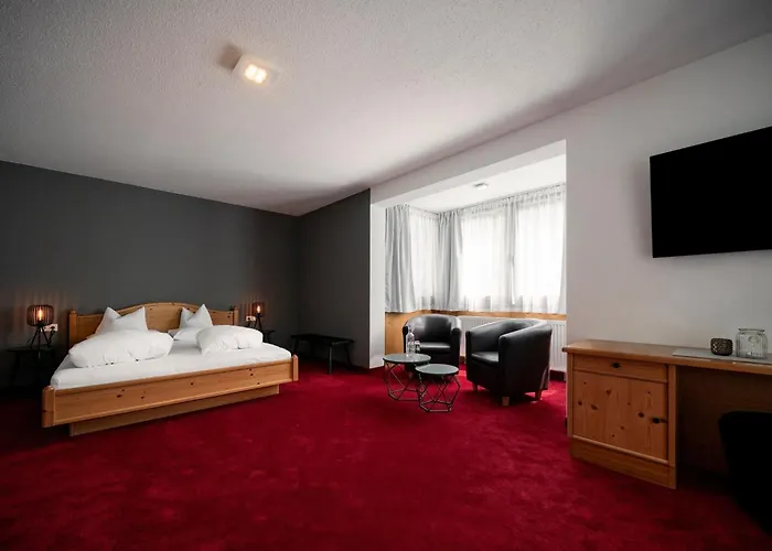 Naturhotel Schuetterbad 4*