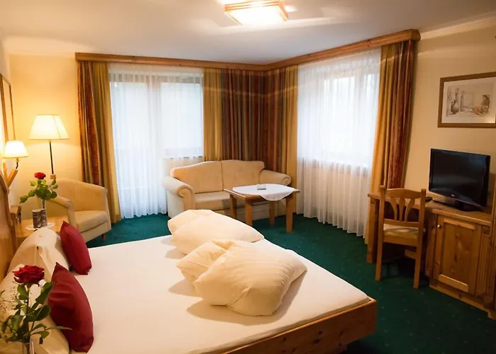 Naturhotel Schuetterbad 4*